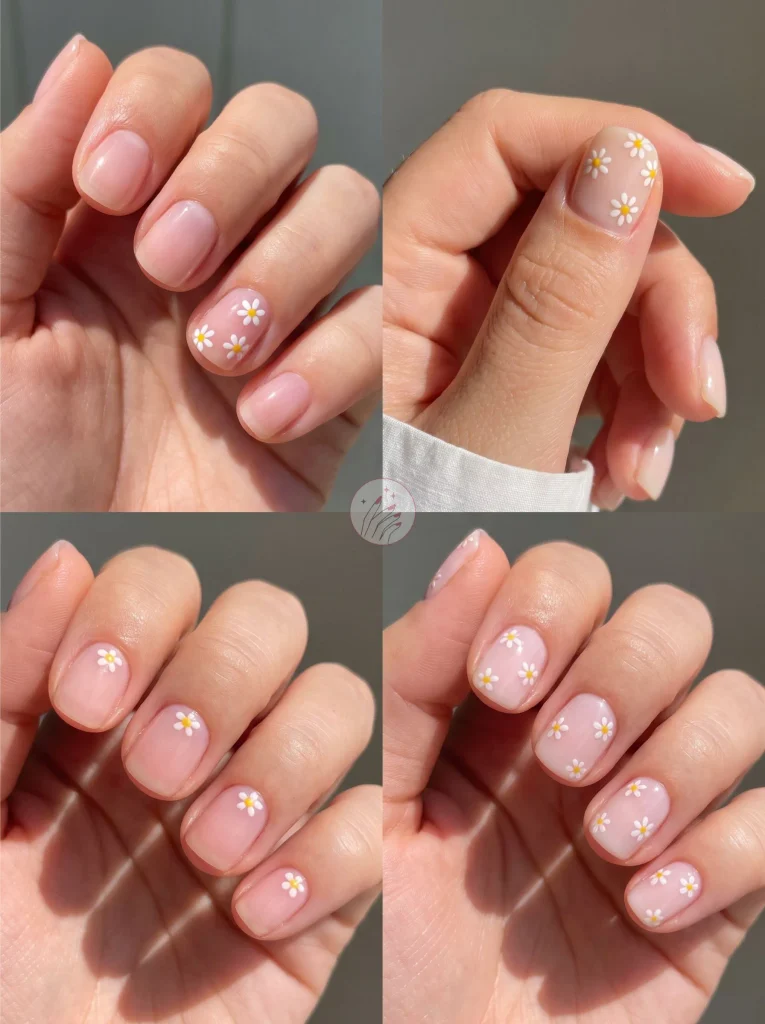 Short Gel Nails With Daisies