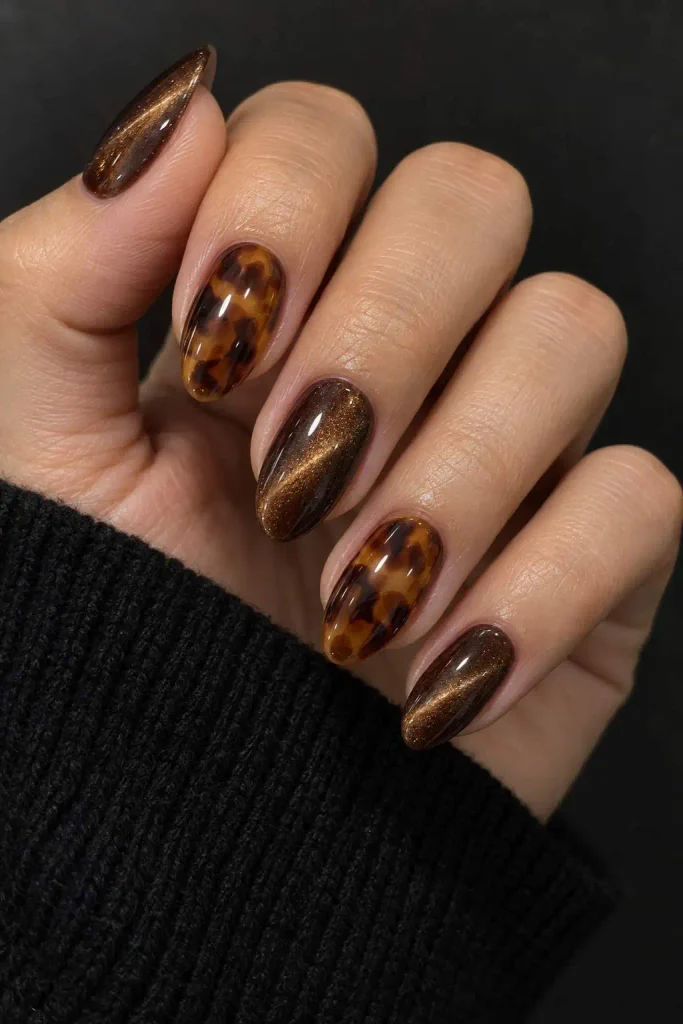 Tortoise shell cat eye nails