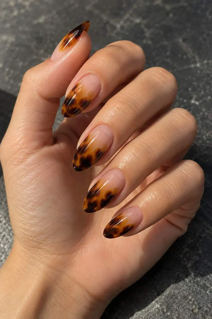 Tortoise shell ombre nails