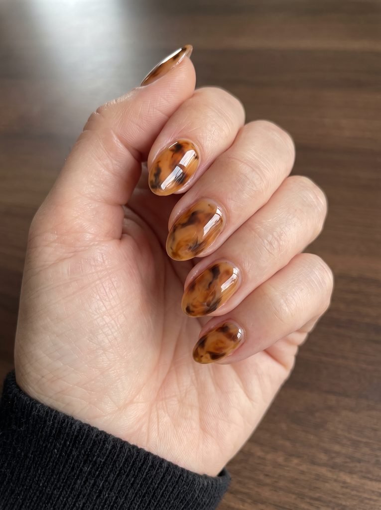 Tortoiseshell Short Almond Nails