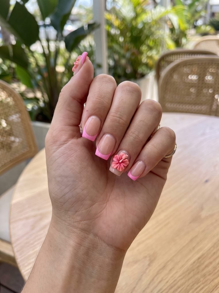 Tropical 3D Flower Short Acrylic Nails