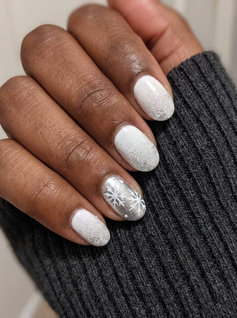 White and Silver Snow Nails